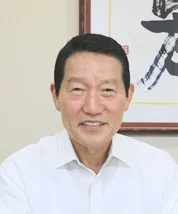 代表取締役 岡村勝正